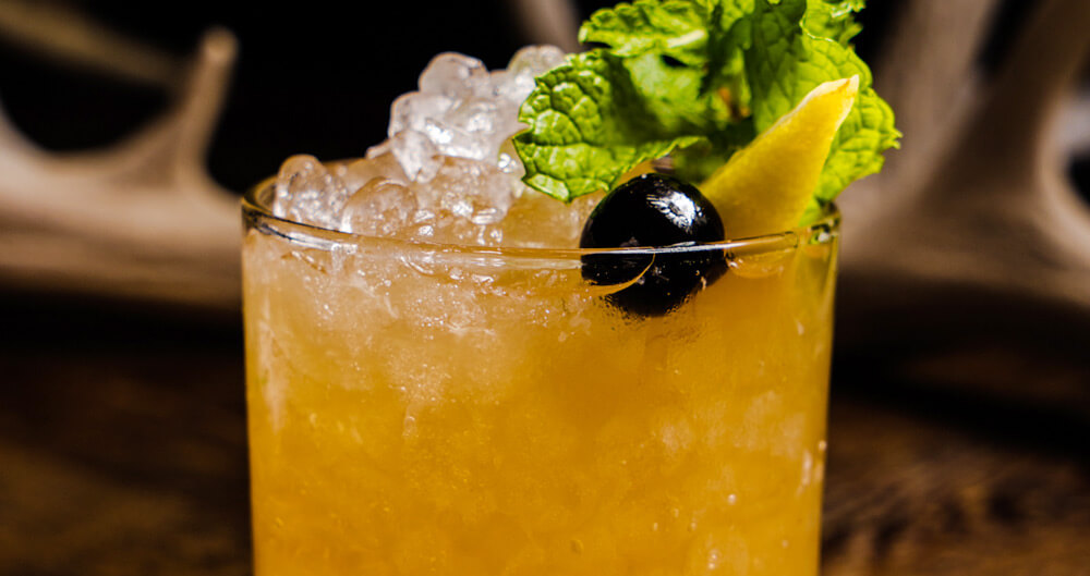 Chilled Drink of the Week: Whiskey Smash, cocktails, featured image